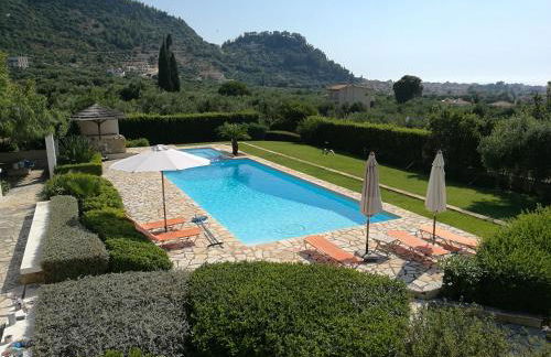 Luxury Villa Flora Kiparissia - Foto 8