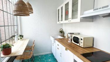 Retreat with Parking Sleeps 6 - Foto 5