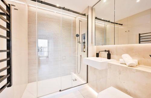 Modern Chic Flat Near Westfield Mall & Tube, Luxury & Comfy - Foto 23