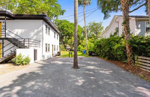 Folly Vacation Great Location, Vintage and Fun 120 Unit A - Foto 28