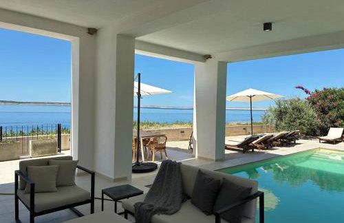 Villa Rocky Beach - Photo 13