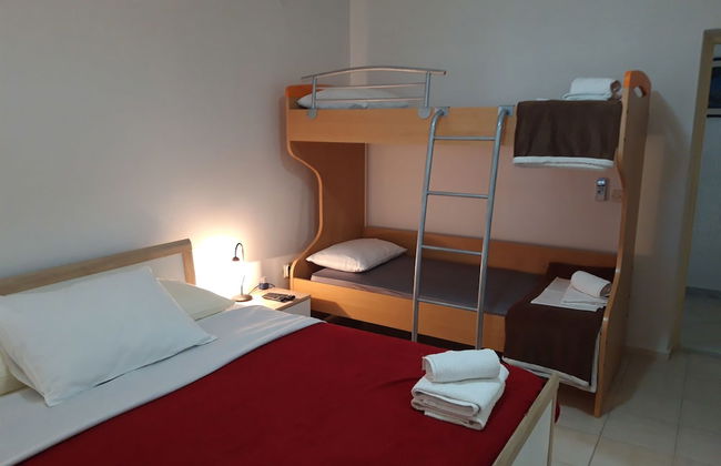 Sasa Apartments Kastel Stafilic Croatia - Foto 4