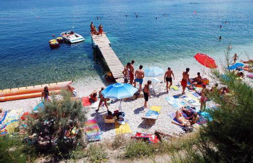 Pia Apartments - Photo 35