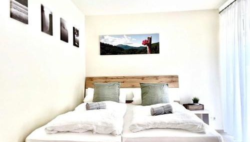 RelaxApartments BLACK FOREST DIAMOND direkt an der Hornberger Freilichtbühne - Sonnenterrasse mit Blick auf das Hornberger Schloss, schnelles Internet, für bis zu 2 Personen - Foto 3, towels