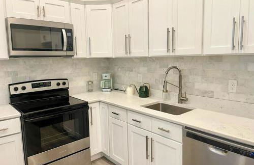 Central 2BR Near Yale WiFi with Washer and Dryer - Foto 28