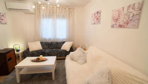 Mary's Downtown Home - a stroll away from Mount Vermio - Foto 5