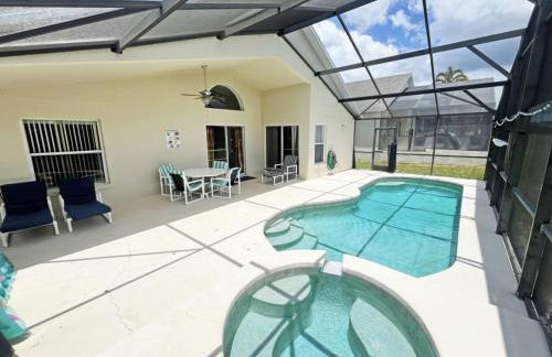 Park Villa 4 Bedroom Villa by RedAwning - Foto 4