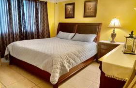 lovely 2BED 2BA vacation rental near the Beach - Photo 9