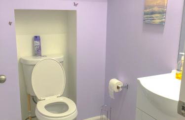 Beautiful Home in Atlanta - Photo 20