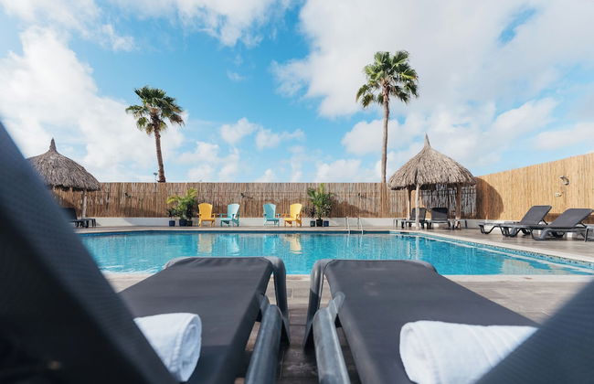 Bon Bini Seaside Resort - Photo 41