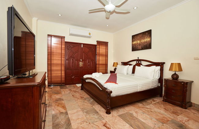 NB Villa Namuang - Photo 2