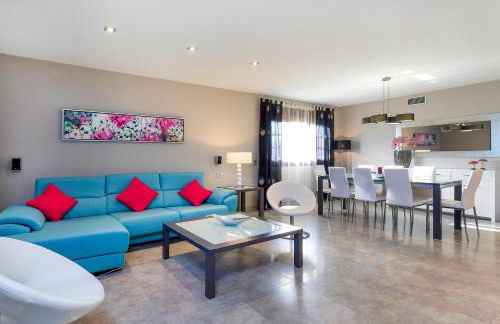 Villa near ibiza Town Sleeps 14 - Foto 14