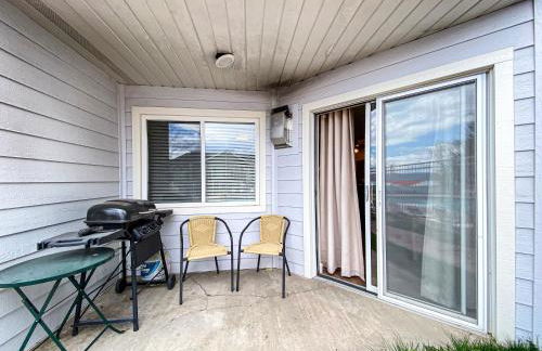 Inn Building Condo 113, Ground Level, Pool Side - Foto 2