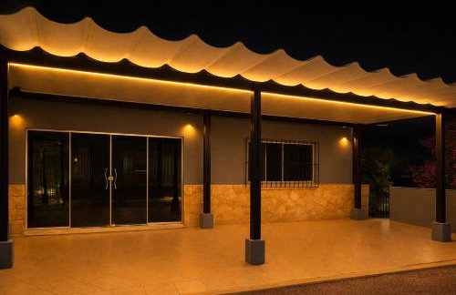 Smart Suíte 105 - com Piscina, Home Office, Ar-condicionado, WiFi prox shopping - Foto 10