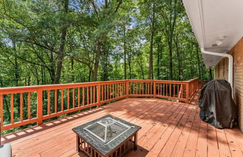 Large House Near Truist Field 15 mins to ATL and Six Flags - Foto 40