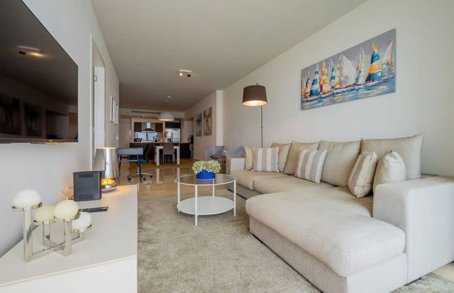 w Amazing 1BR With Balcony in YOO - Foto 51