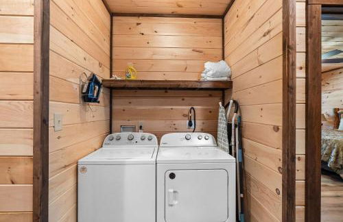 Swimming in the Smokies by American Patriot Getaways - Foto 60