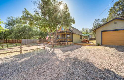 Hike, Hunt and Fish! Outdoor Pine Haven with Yard - Foto 25