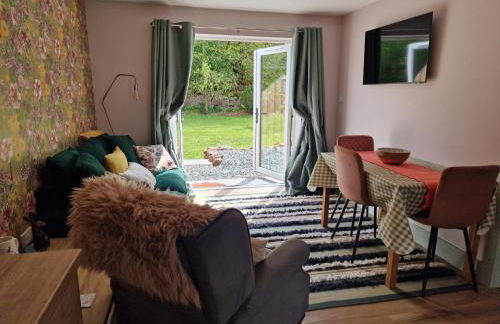 The Burrow by Blake View Holidays a peaceful boutique retreat 3 miles from Ennerdale- standard twin or super-king bed available - Foto 5