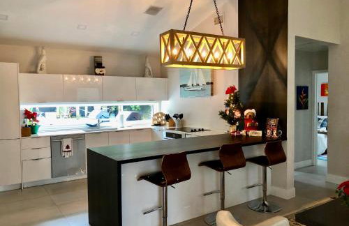 Breathtaking Pool Home and Backyard by Wilton Mnrs - Foto 38