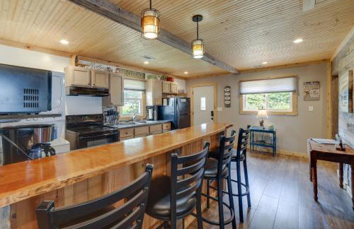 Lakefront Cottage with Deck Near Indiana Beach! - Foto 9