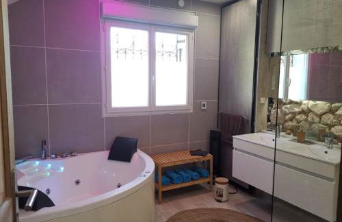 Maison Aix en Provence et grand jardin - Foto 17