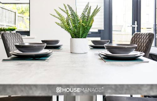 Modern Beautiful 5 bed -Sleeps 13 - Free Parking - Foto 36