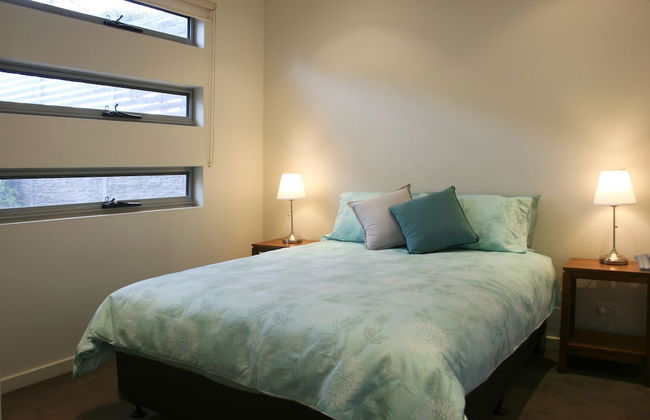 Penneshaw Oceanview Apartments - Photo 6