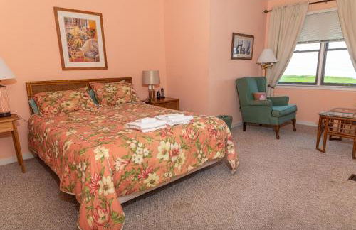 Harbor Island Beachside House - Photo 16