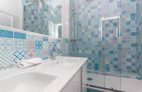 Luxury 3 Bd Aptment with Sea view - Photo 7