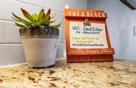 Sand Dollar Beachside 3BR Retreat, Ocean Views, Firepit & Pet Friendly - Foto 25