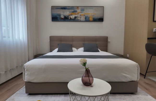 CC LUX Suites - Photo 12