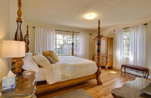 Charming Spring Valley Retreat with Private Pool! - Foto 15