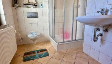 Juwel von Koserow! Ferienwohnung mit Terrasse und kleinem Garten - Foto 3