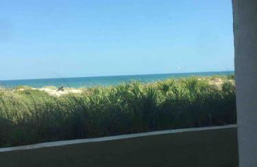130 Direct Ocean Front 1 bedroom condo with heated pool - Foto 12