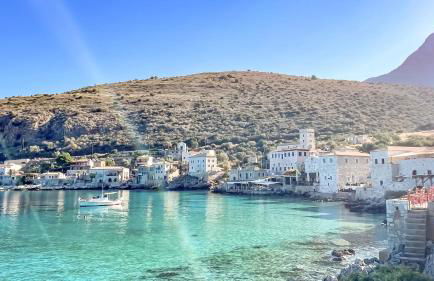 Eleonas Limeni - Foto 34