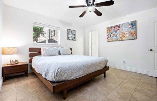 Screened-in Porch Walkable to Soco - Foto 7