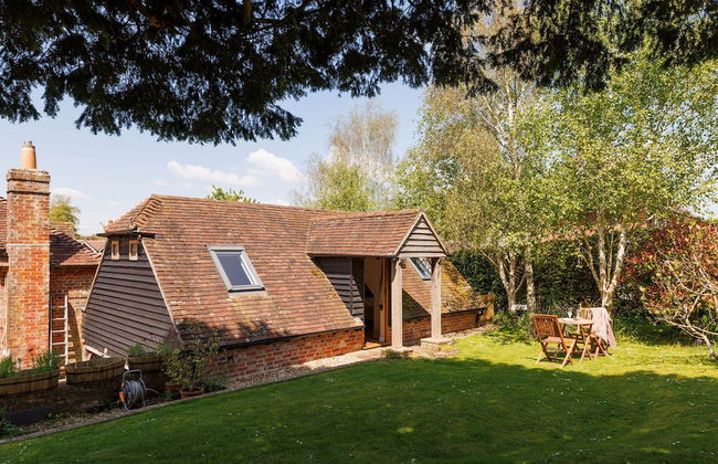 Charming Countryside Annexe Nr Goodwood - Photo 2