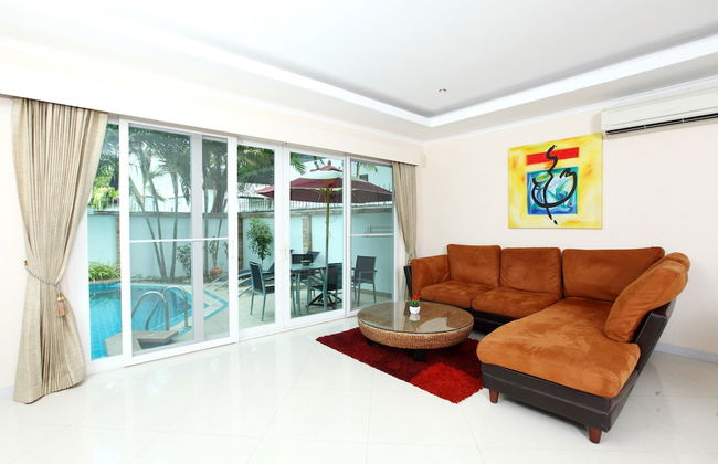 Hidden Palm Pool Villas - Photo 31