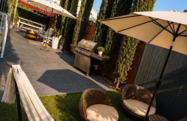 Hollywood house with parking - walk to attractions - Foto 3