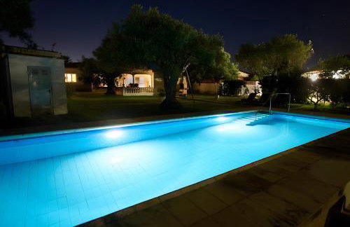 Villa with great garden and pool - Foto 43