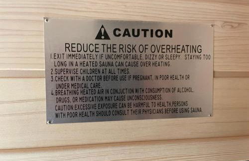 Fantastic retreat 5min from Village with media room, AC and sauna! - Foto 40