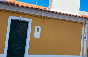 Casinha Amarela - Foto 2