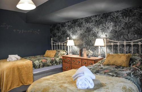 Lower Trengale Farm Holiday Cottages - Photo 22