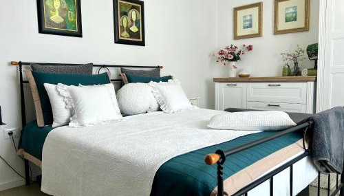 Sunny Apartment - Photo 2