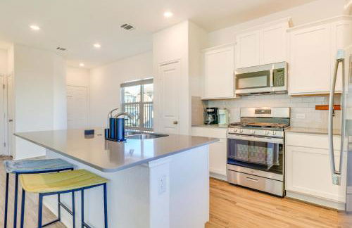 12 Mi to Dtwn Austin Quiet Home with Patio and Yard - Foto 8