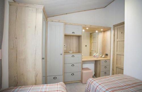 6 Berth Luxury Lodge in Christchurch, Dorset - Photo 58