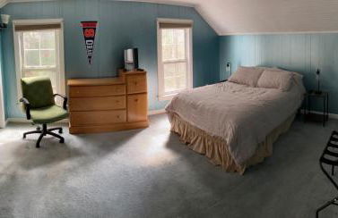 Spacious Country Retreat Near Syracuse Loft and Acres - Photo 9