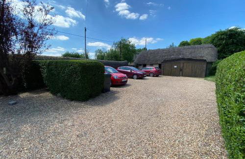 Stunning 3 bedroom 3 bath self catering cottage nr Stonehenge, Longleat, Avebury and Bath - Foto 25