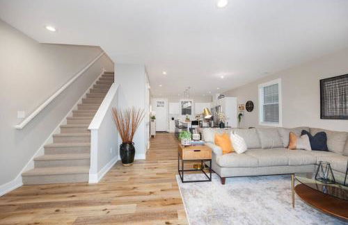 Hot Tub - Saugatuck - Douglas - Luxury Home Sleeps 8 - Foto 27